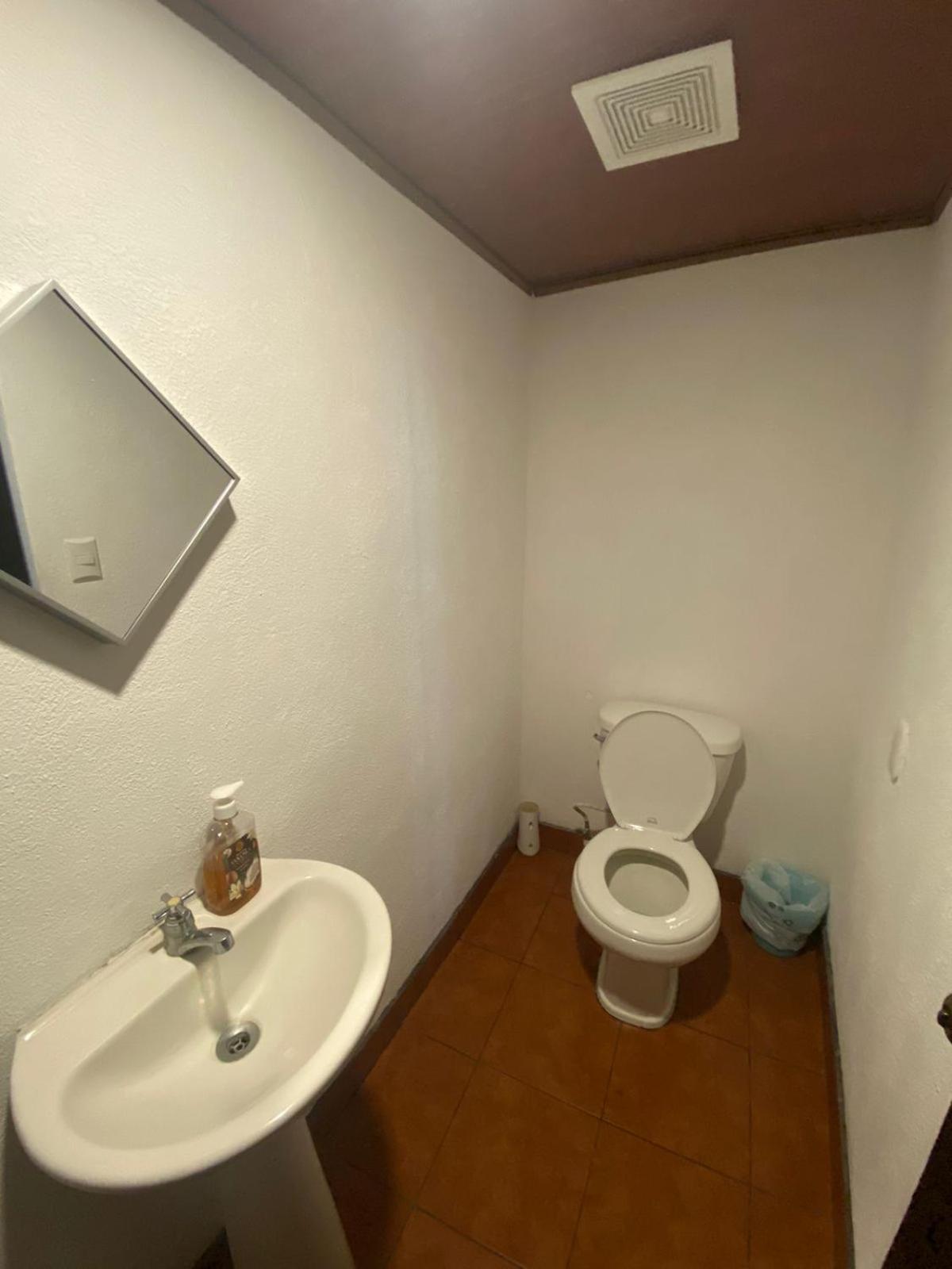 Hostal 17-52 Guatemala City ภายนอก รูปภาพ